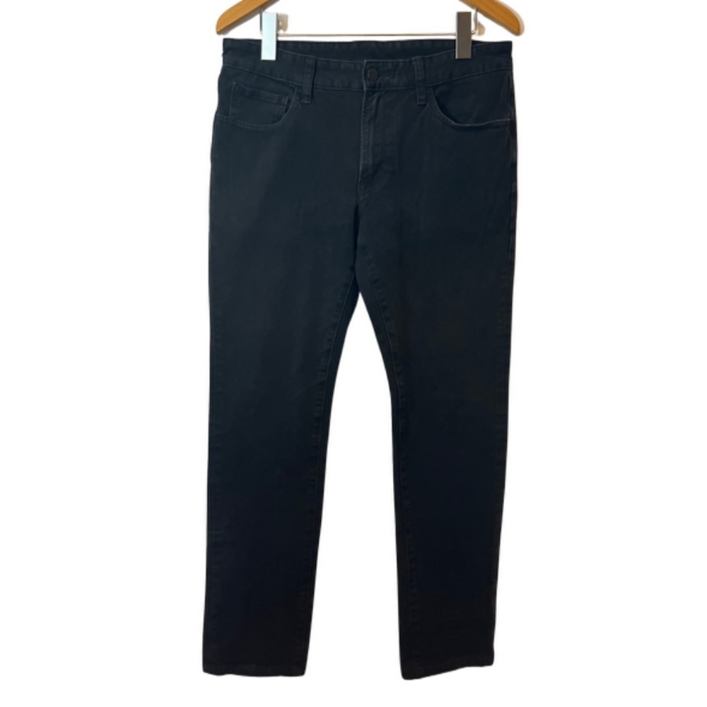 Uniqlo women’s black skinny straight jeans pants